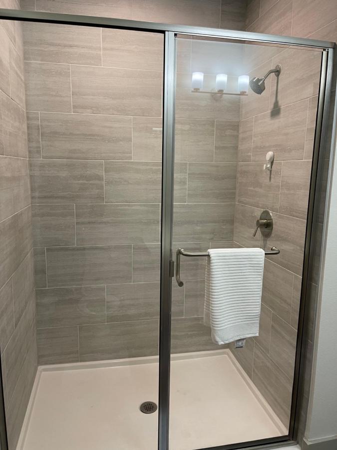 Cozy Retreat-Free Reserved Parking-Pool Addison Extérieur photo