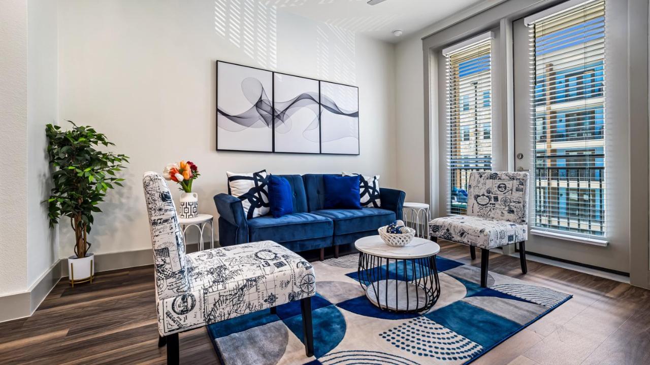 Cozy Retreat-Free Reserved Parking-Pool Addison Extérieur photo