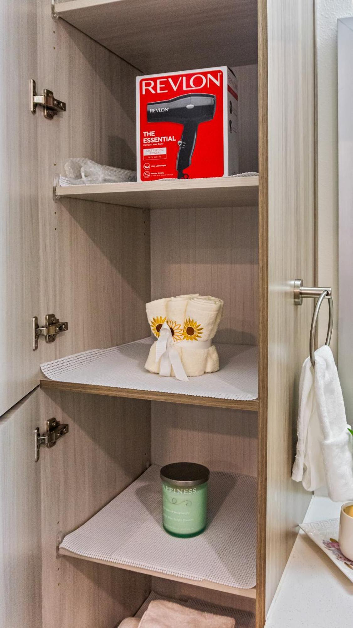 Cozy Retreat-Free Reserved Parking-Pool Addison Extérieur photo